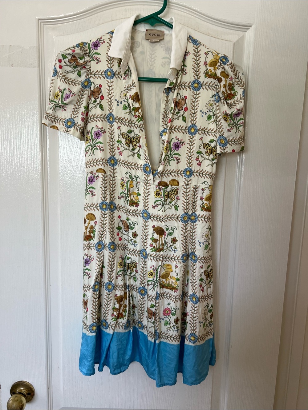 Gucci kids White Printed Collared Short-Sleeve Dress with Blue Hem